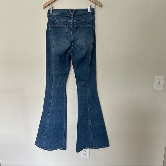 VERONICA BEARD Sheridan Exaggerated Classic Blue Flared Women's Jeans - Picture 6 of 9